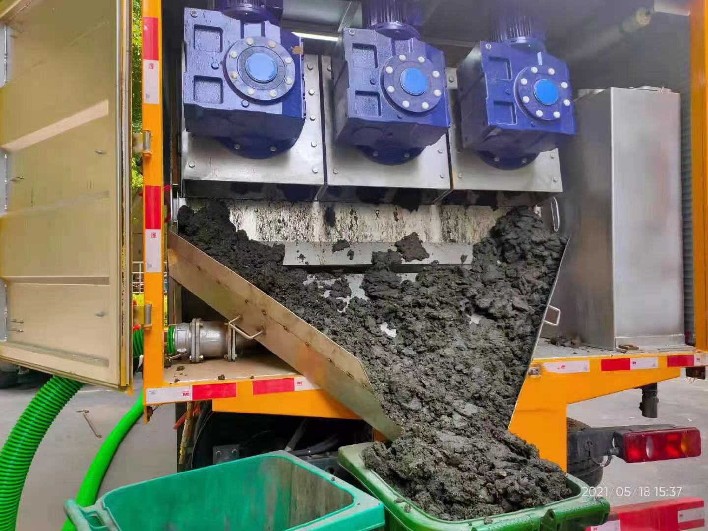 繁昌化粪池清掏城市维护站-泥浆净化干湿分离处理